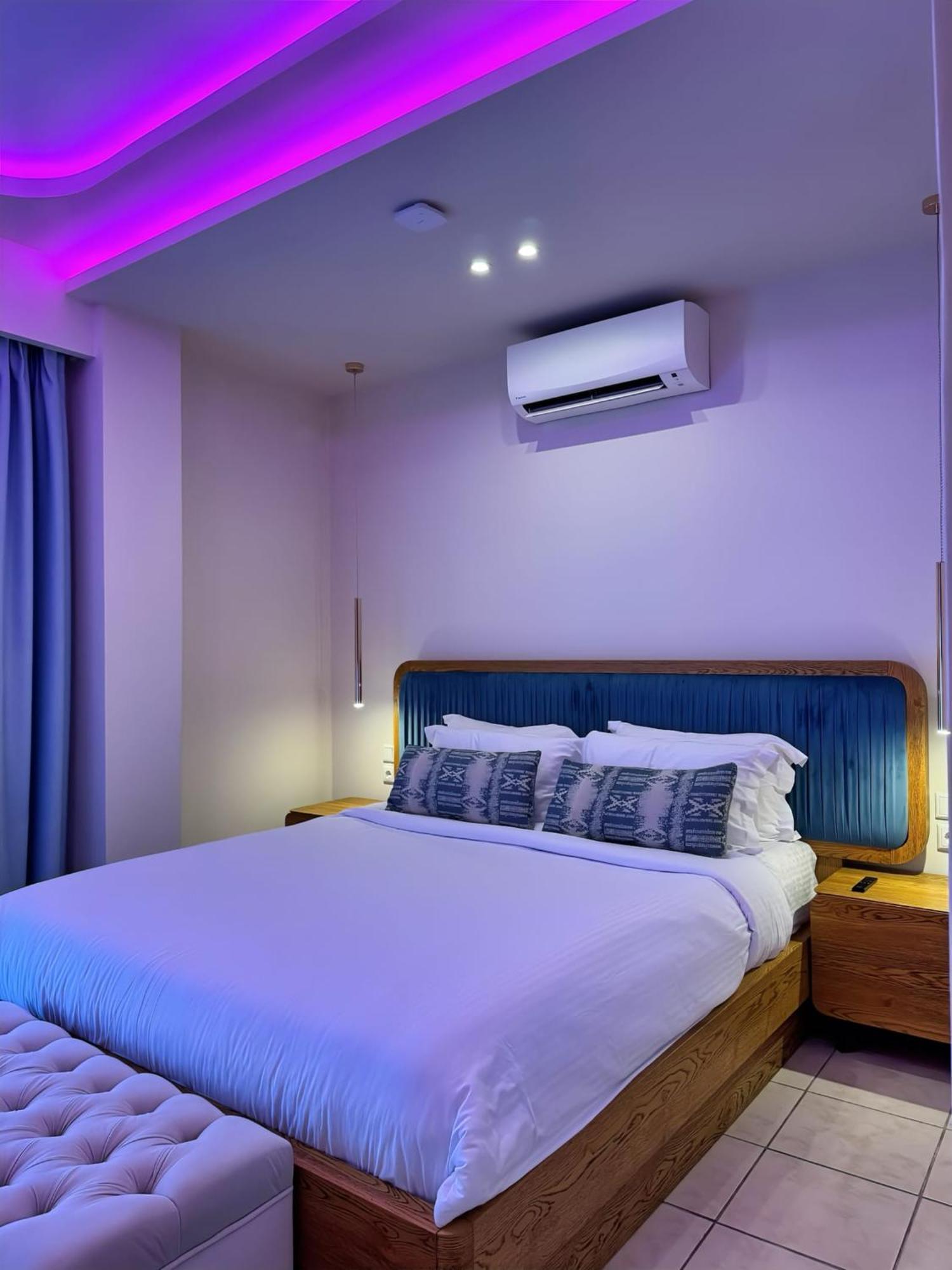 Panorama Suites & Spa - Adults Only Stomion  Room photo